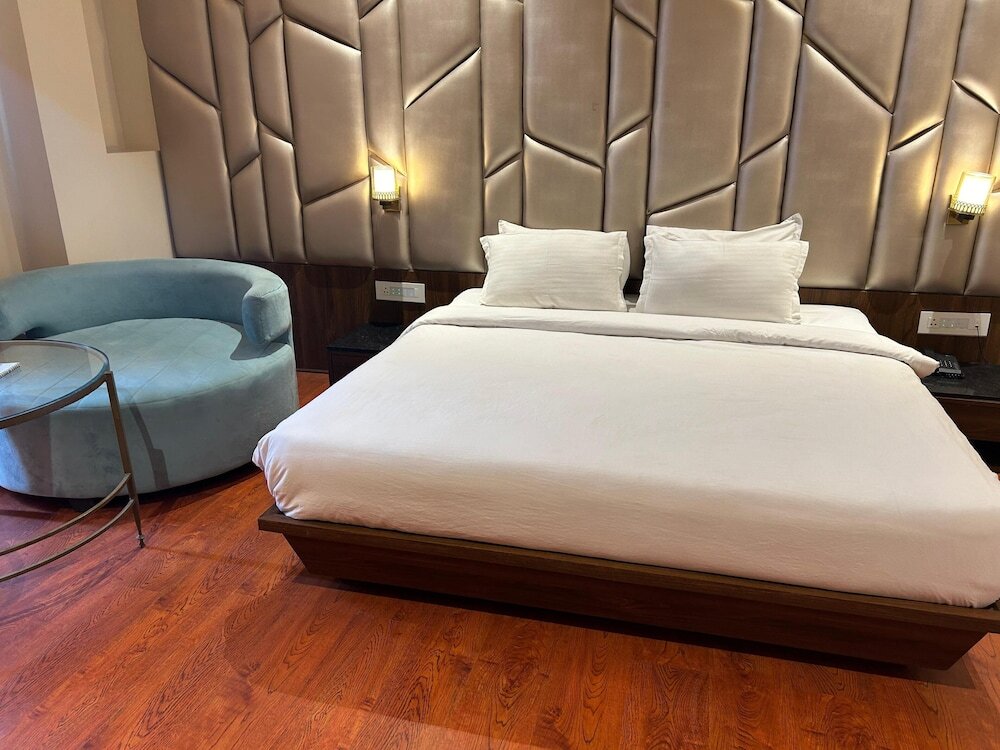Бхилвара: The Imperial Prime Clarks Inn Suites