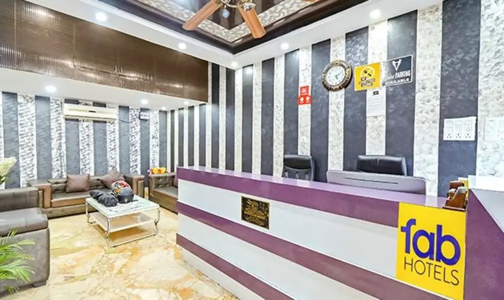 Гувахати: Fabhotel Gns Suites