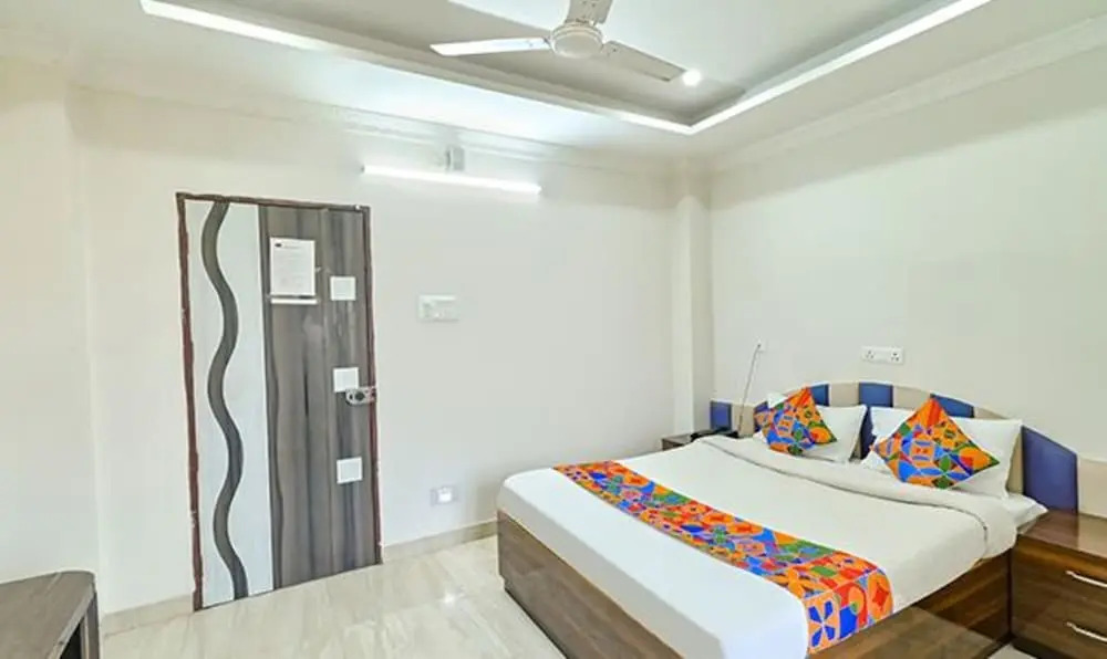 Гувахати: Fabhotel Gns Suites