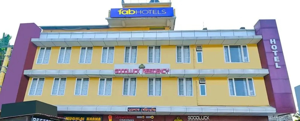Гувахати: Fabhotel Gns Suites