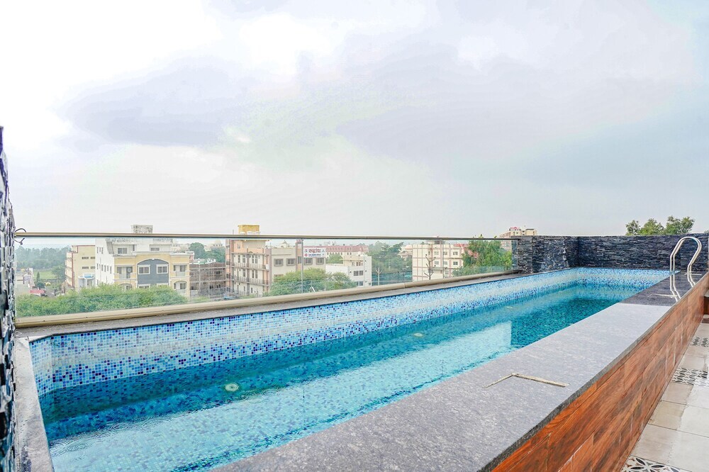 Бхопал: Fabhotel Prime Ocean Breeze