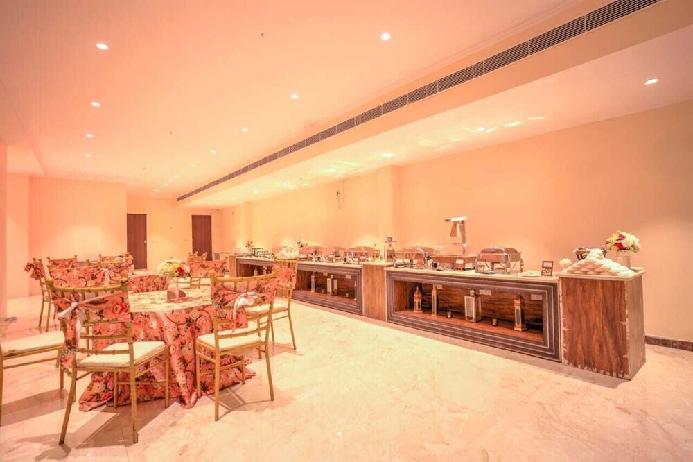 Большая Нойда: Stiltstay Hotel