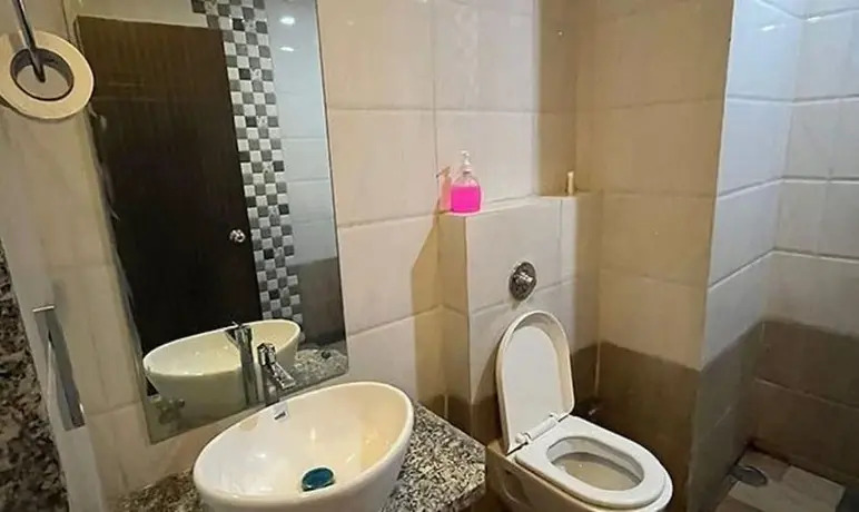 Тхане: Fabhotel Shivam I