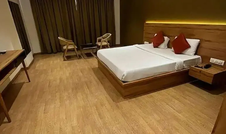 Тхане: Fabhotel Shivam I