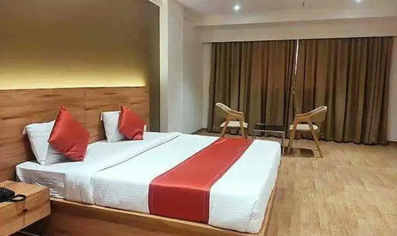 Тхане: Fabhotel Shivam I