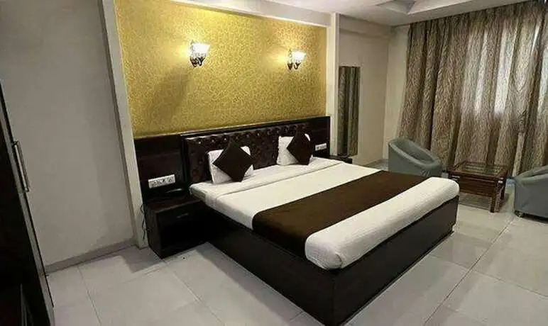 Тхане: Fabhotel Shivam I