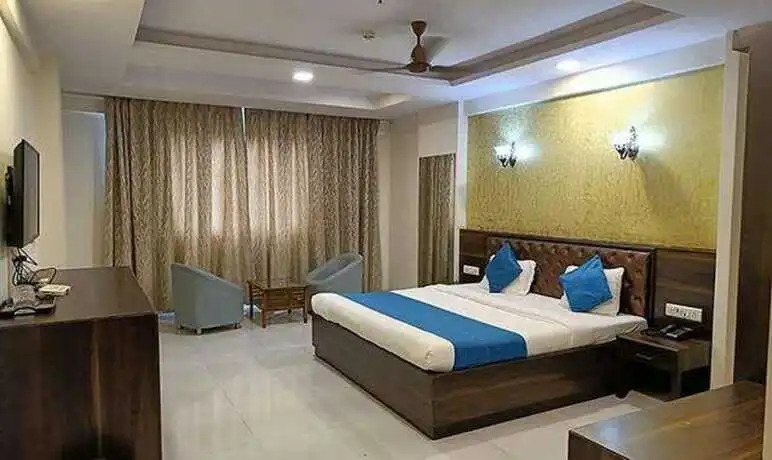 Тхане: Fabhotel Shivam I