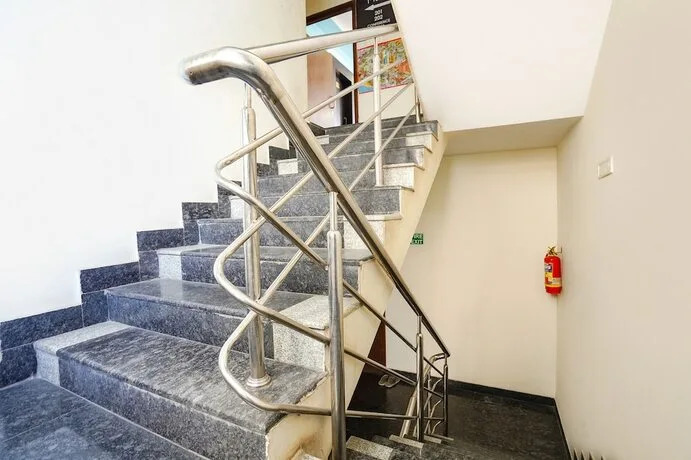 Нагпур: Fabexpress Vandan Villa Rooms Service Apartment