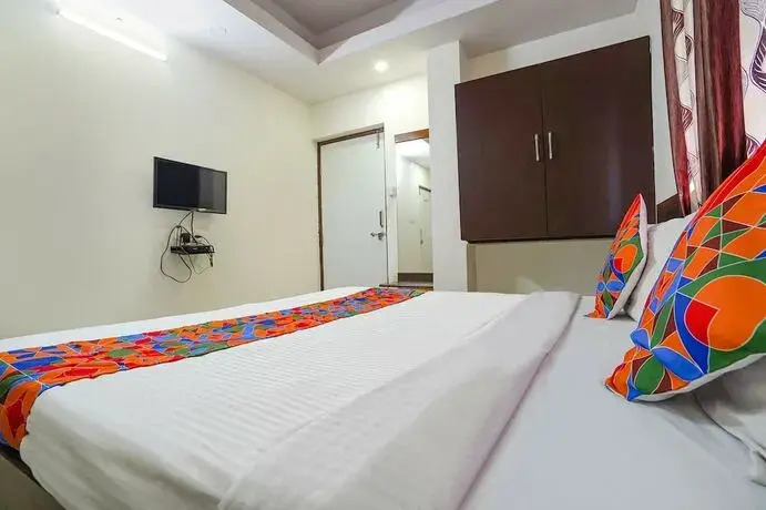 Нагпур: Fabexpress Vandan Villa Rooms Service Apartment