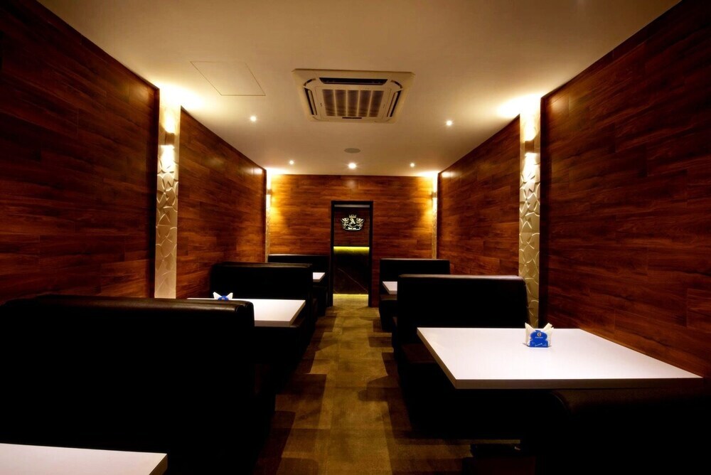 Мумбаи: The Aksa Hotel