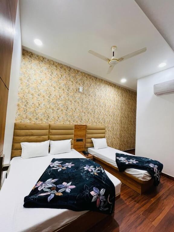 Амритсар: Hotel 4S Niwas