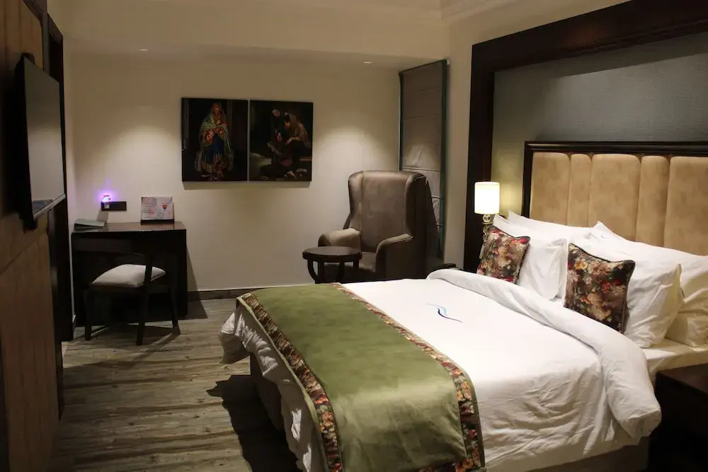 Амритсар: BluSalzz Residence Amritsar