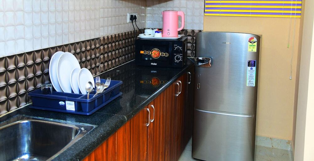 Бангалор: Dhoni Homes Premium 1 BHK  Apartment