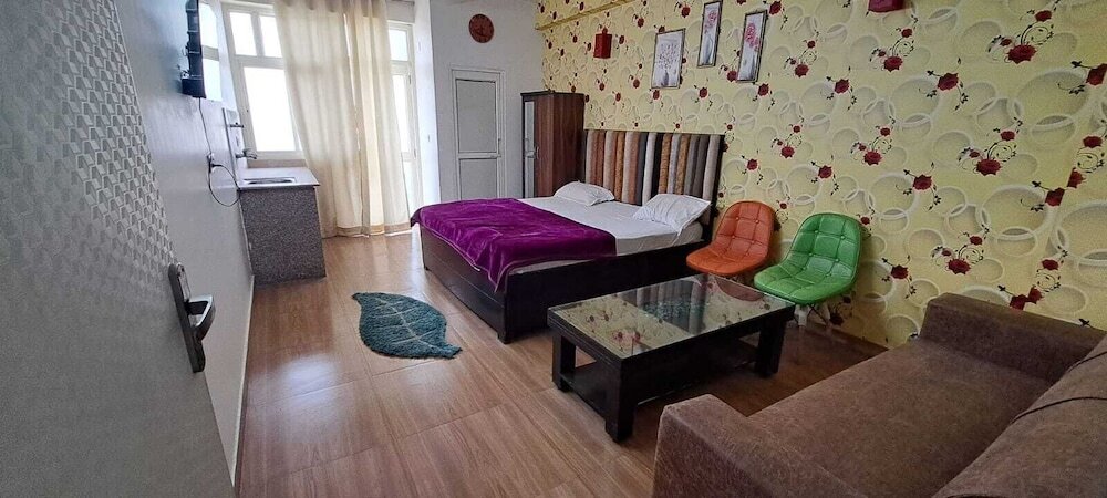 Нойда: Hotel Noida Stay
