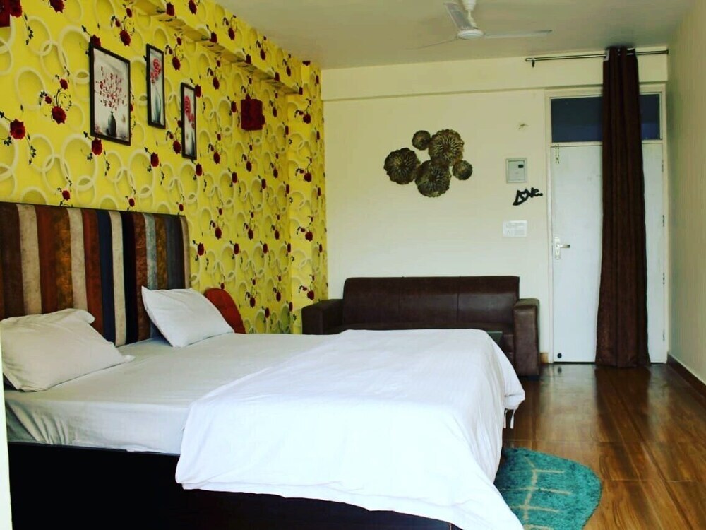 Нойда: Hotel Noida Stay