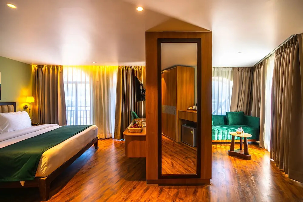 Ришикеш: Clarks Inn Express Rishikesh