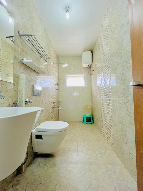 Ути: JMG GRAND Resort Kaircombai Kotagiri