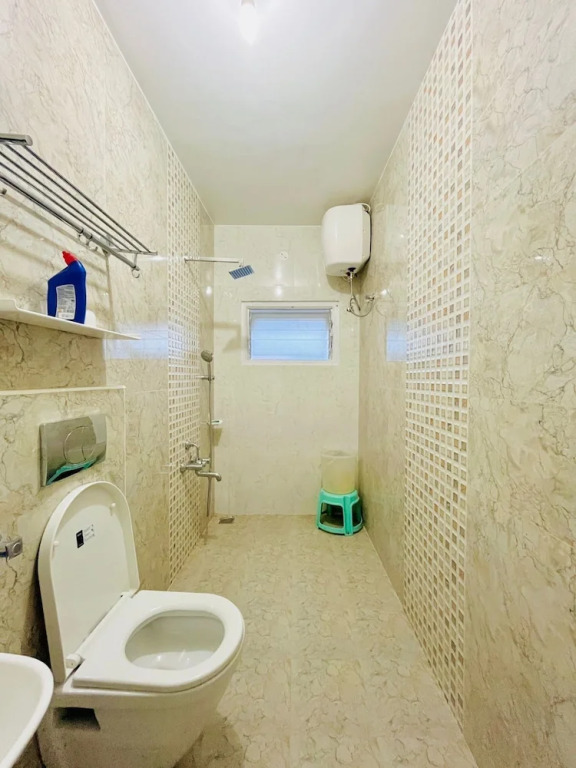 Ути: JMG GRAND Resort Kaircombai Kotagiri
