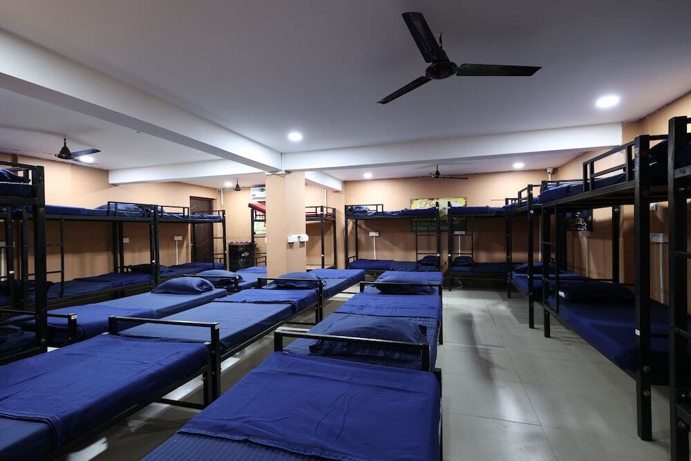 Мапуса: Wee care hostel and dormitory