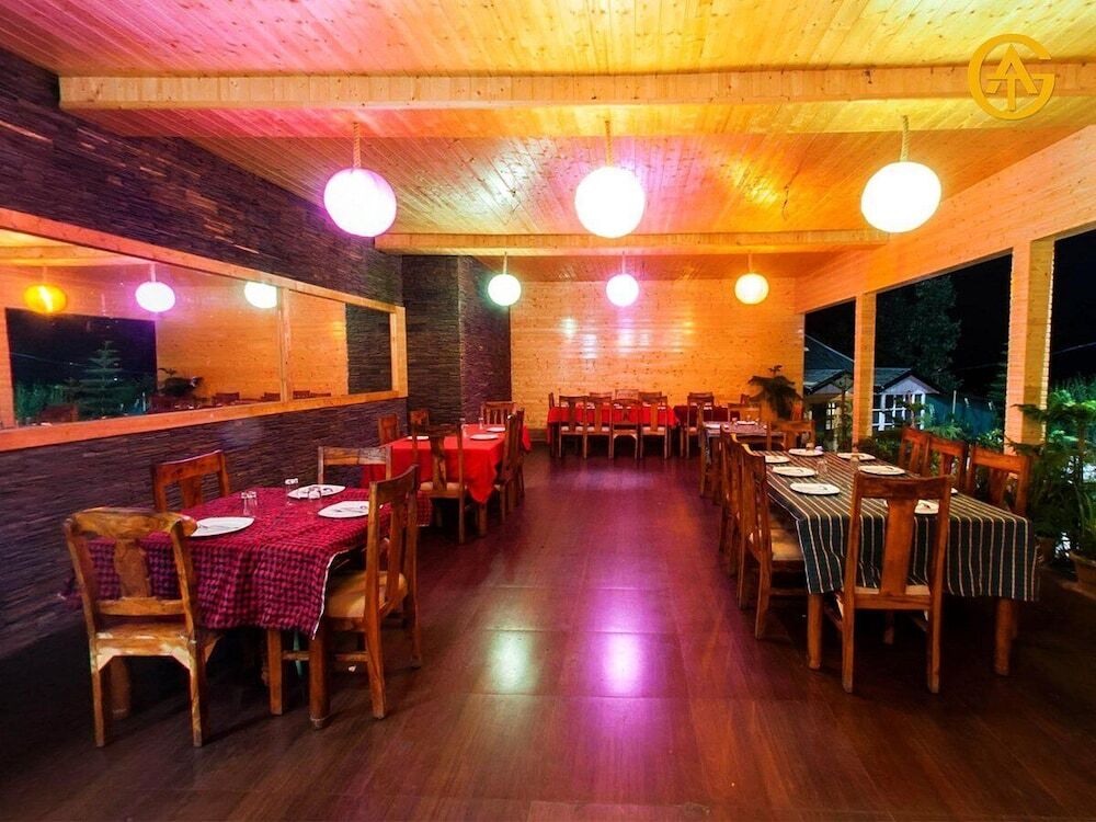 Куфри: Oakwood Hamlet Resort - Shoghi - Shimla