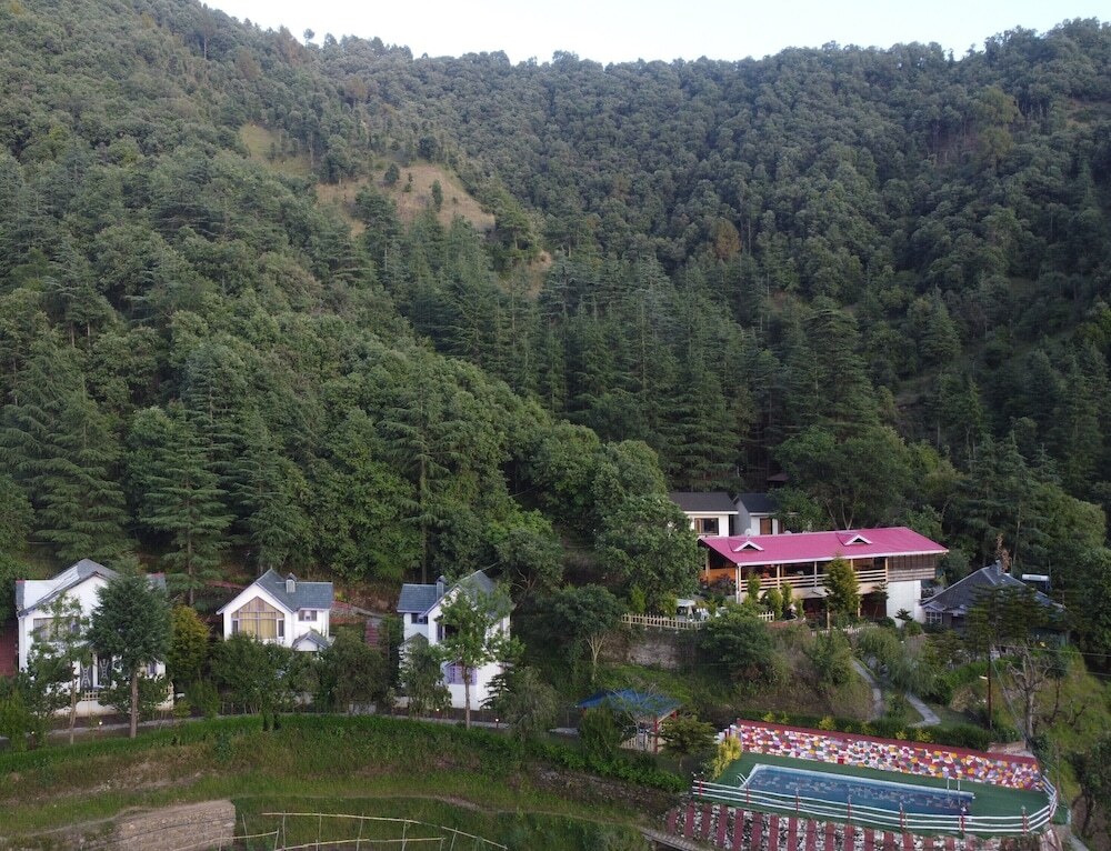 Куфри: Oakwood Hamlet Resort - Shoghi - Shimla