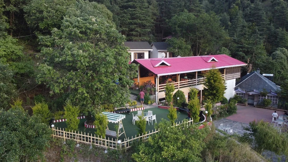 Куфри: Oakwood Hamlet Resort - Shoghi - Shimla