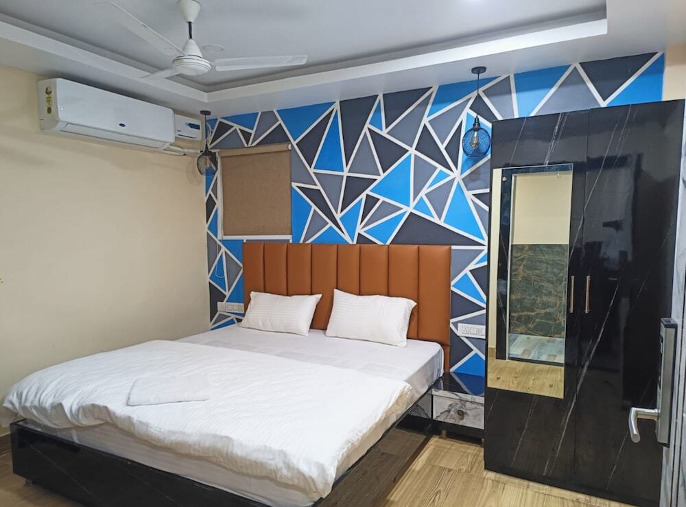 Пури: Goroomgo Santosh Inn Puri