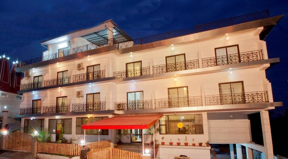 Кангра: The Sanctuary - A Sterling Holiday Resort