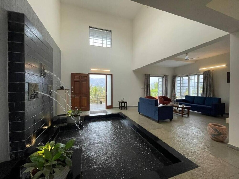 Амби Вэлли Сити: 4bhk Villa in Mulshi With Private Swimming Pool