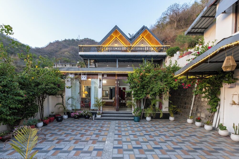 Массури: The Bougainvillea Retreat Dehradun