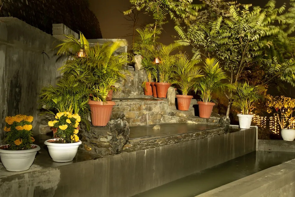 Массури: The Bougainvillea Retreat Dehradun