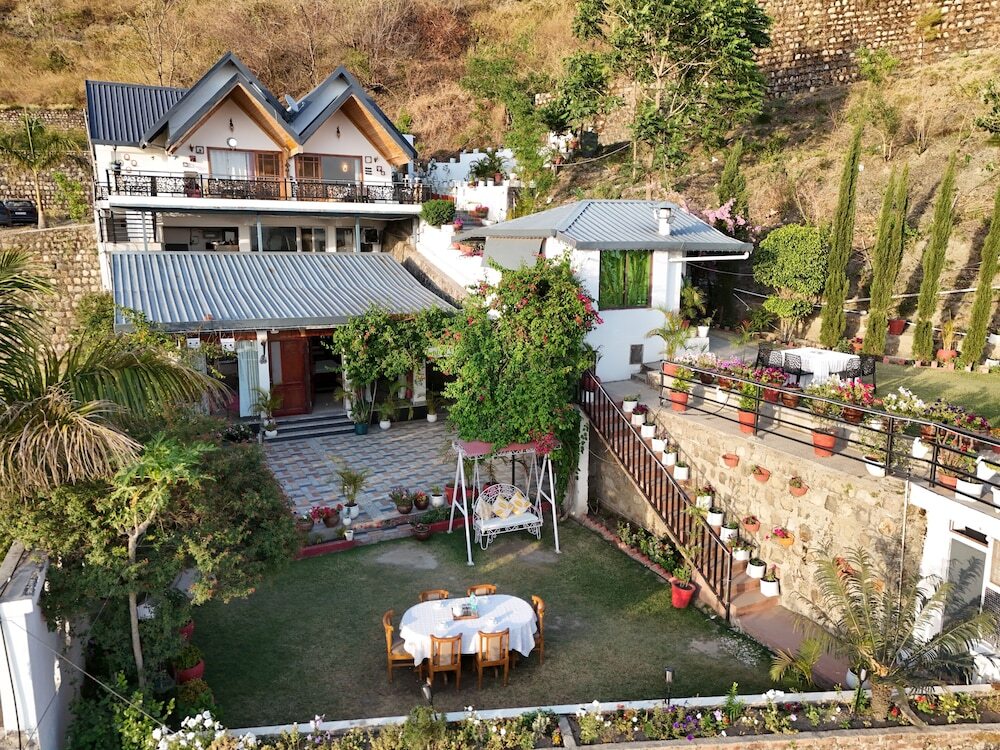 Массури: The Bougainvillea Retreat Dehradun