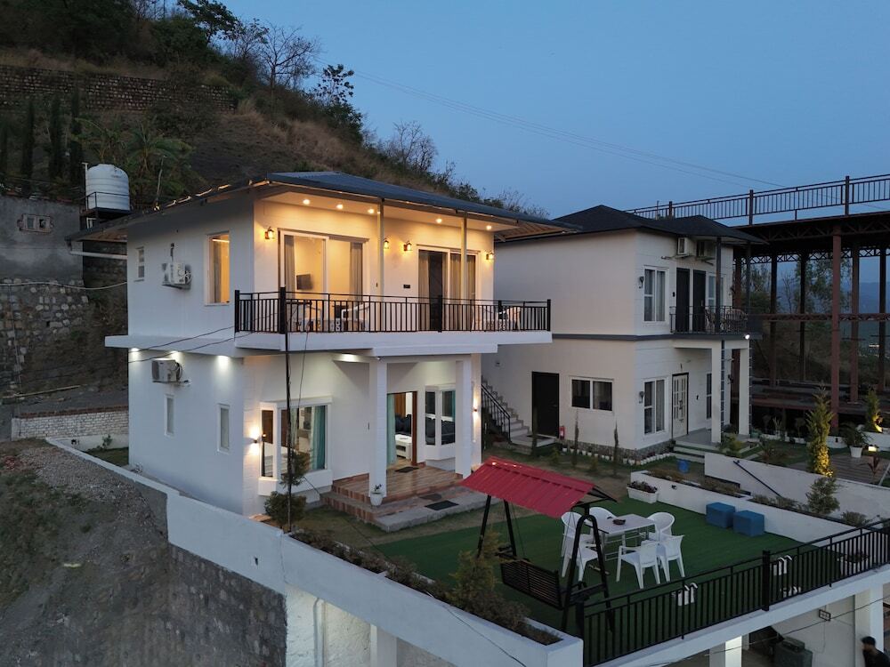 Массури: The Bougainvillea Retreat Dehradun