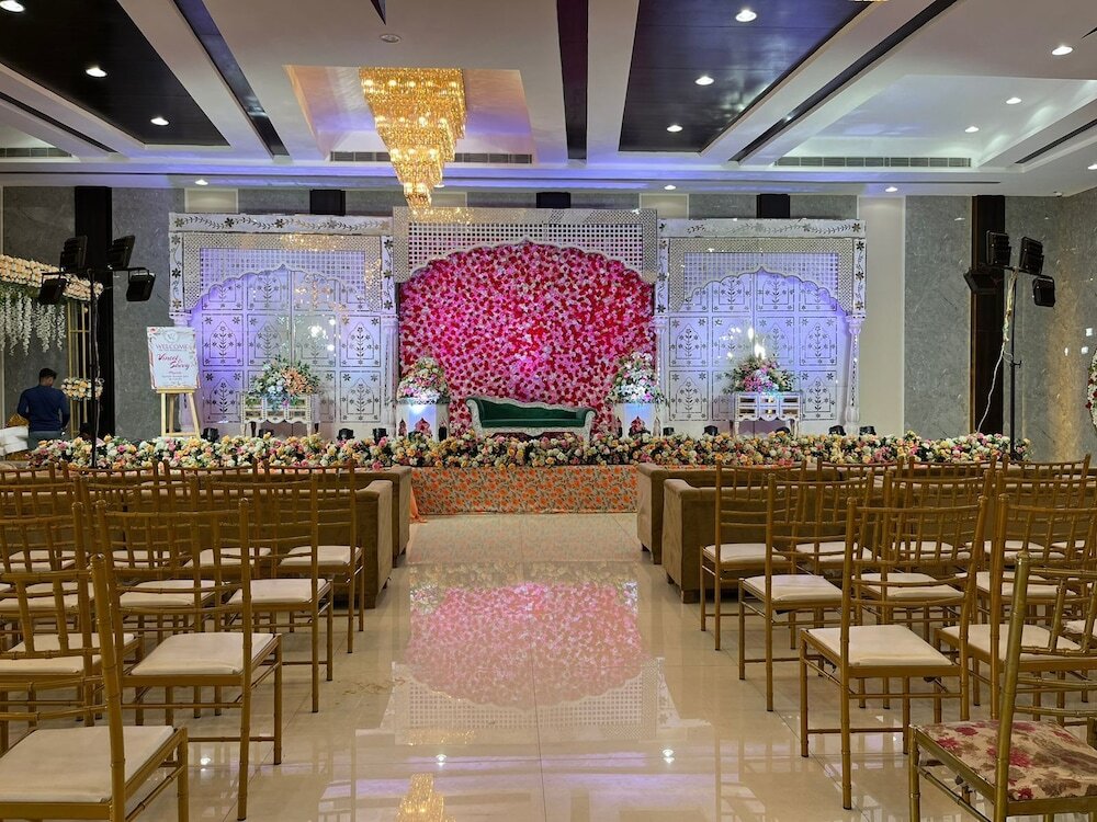 Удджайн: Ratnapriya hotel and resort
