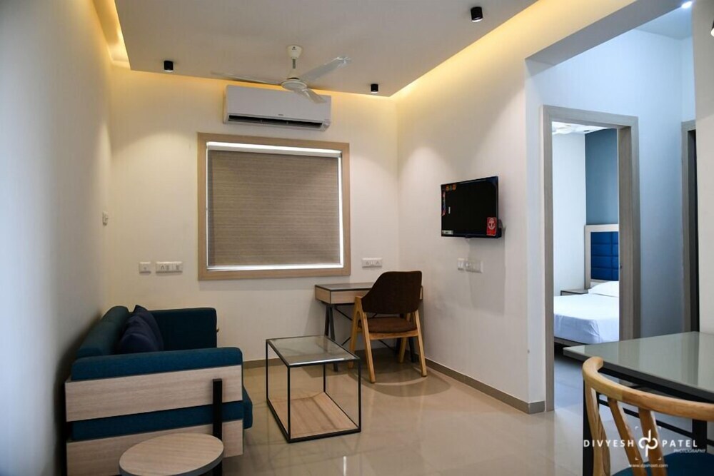 Гандхинагар: Bliss Serviced Apartments