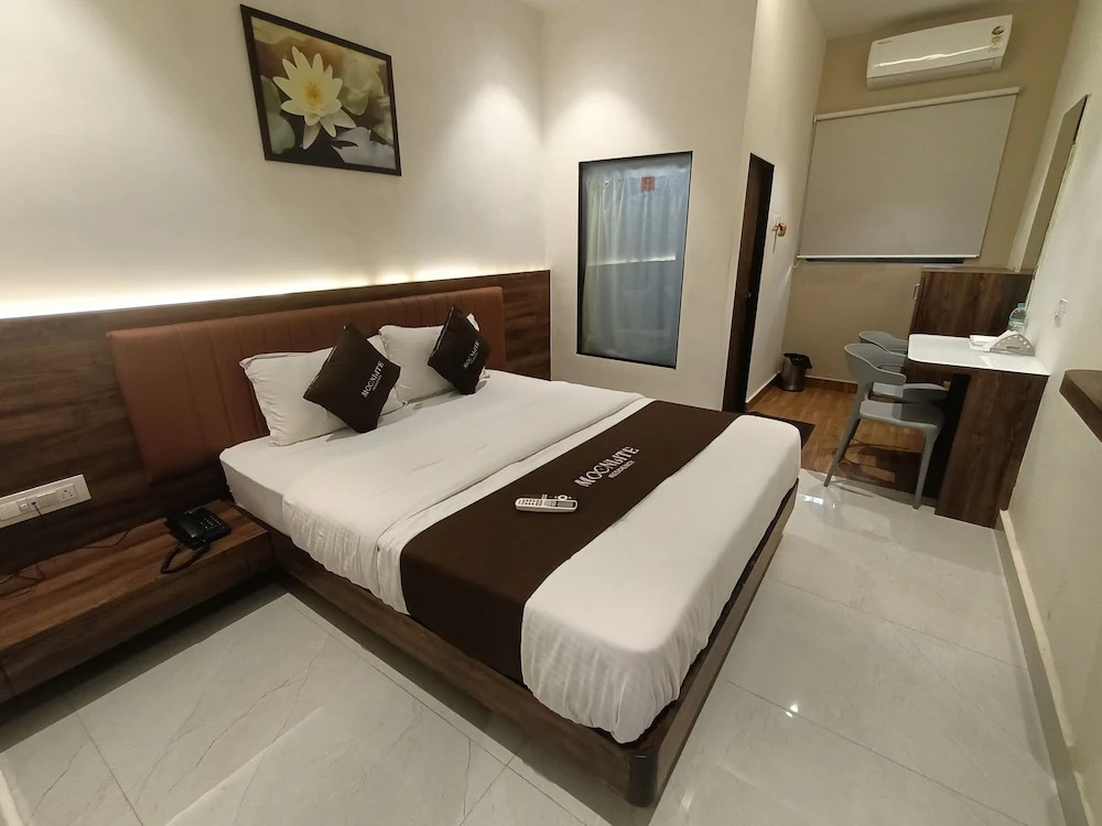 Мумбаи: Hotel Moon Lite Residency Marve Malad