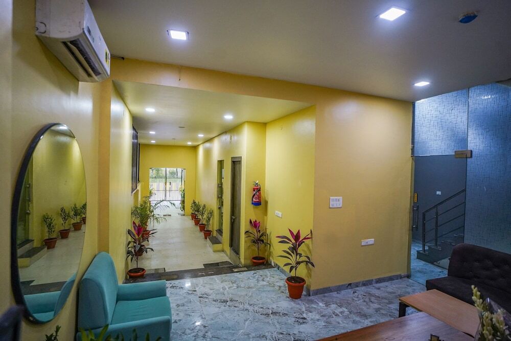 Индаур: Hotel Shree Shell Inn