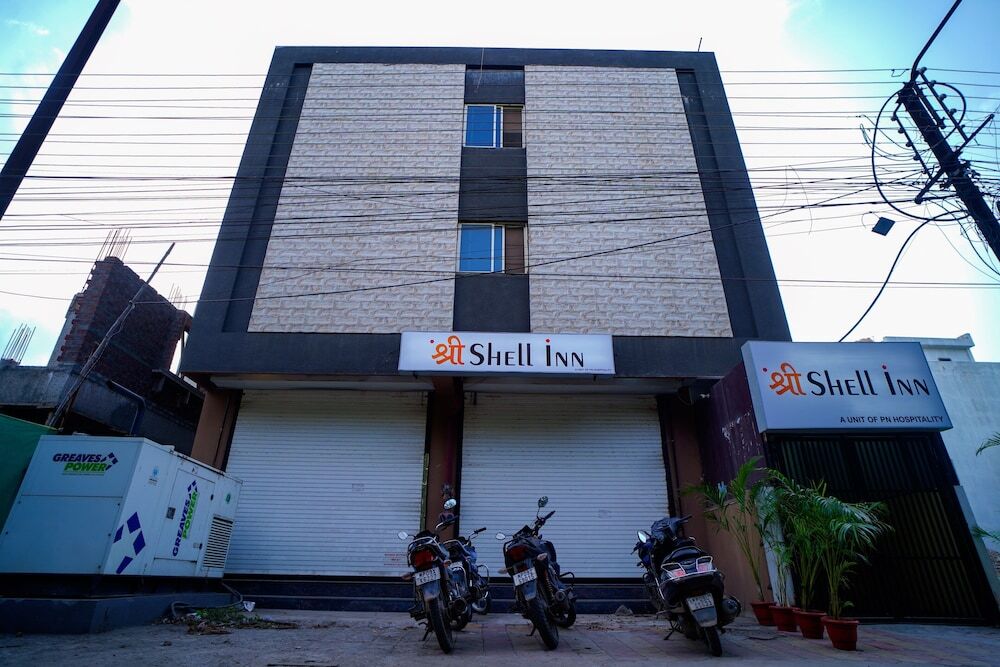 Индаур: Hotel Shree Shell Inn