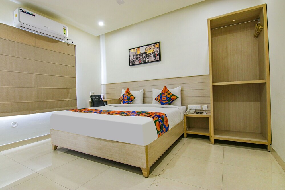 Амритсар: FabHotel Sagar Residency