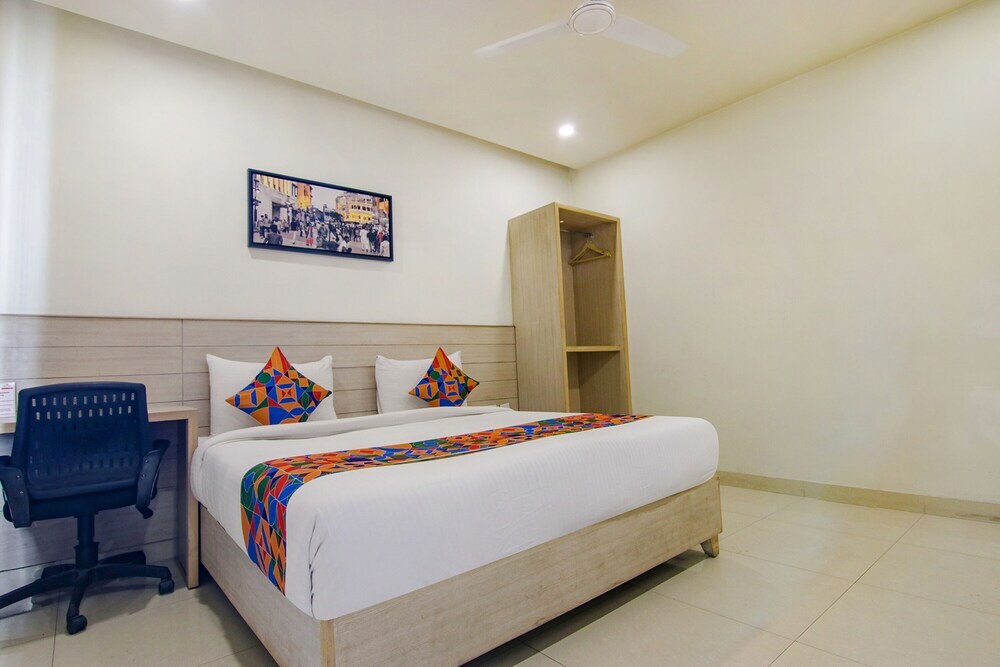 Амритсар: FabHotel Sagar Residency