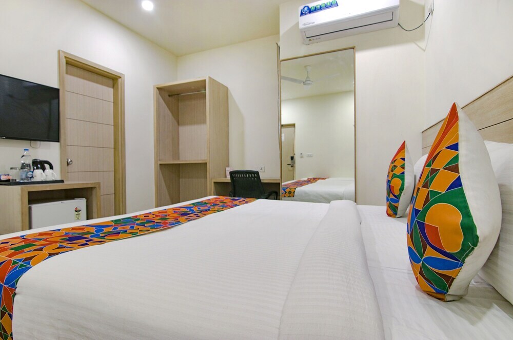 Амритсар: FabHotel Sagar Residency