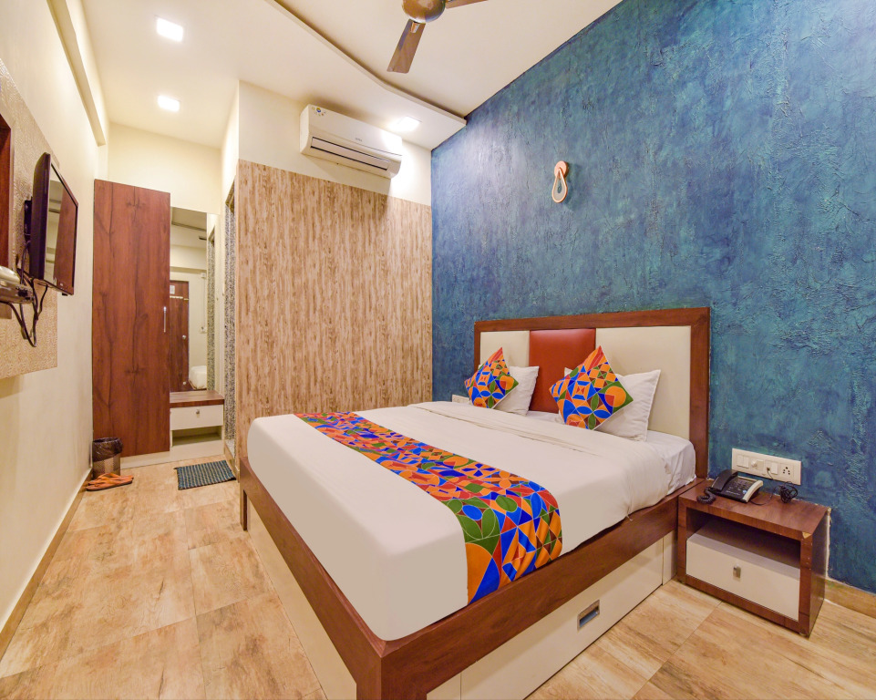 Ахмедабад: FabHotel Tulip Plaza