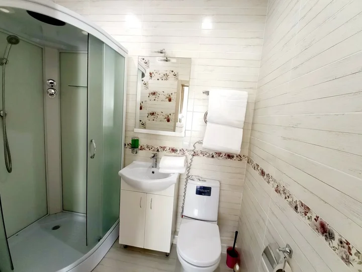 Керчь: Edelvejs Guest House