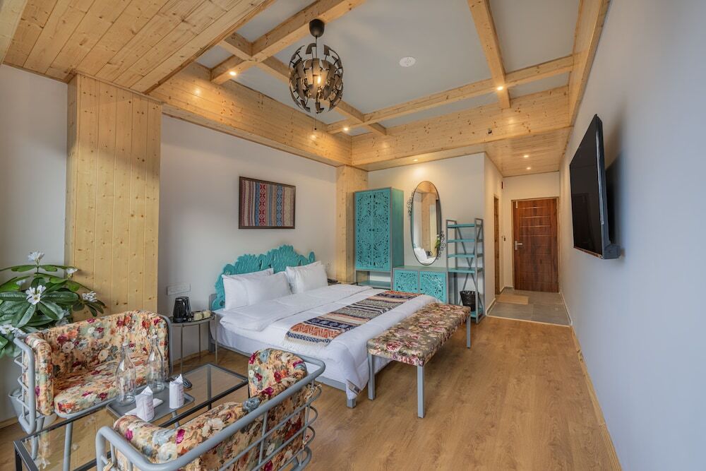 Манали: Echor Himalayan Heights Luxe Manali
