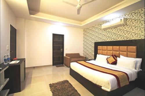 Гуруграм: Hotel Callista Inn Golf Course Road