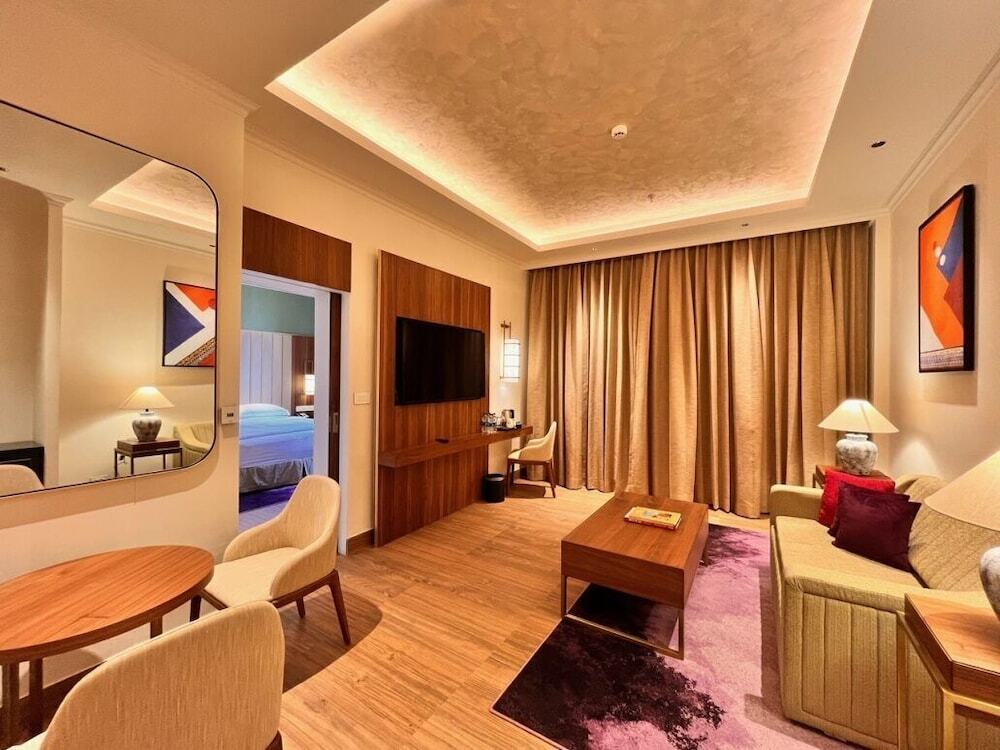 Таванг: Vivanta Tawang