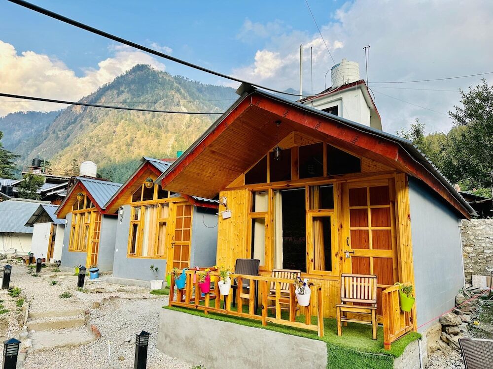 Касоль: The Aisling House