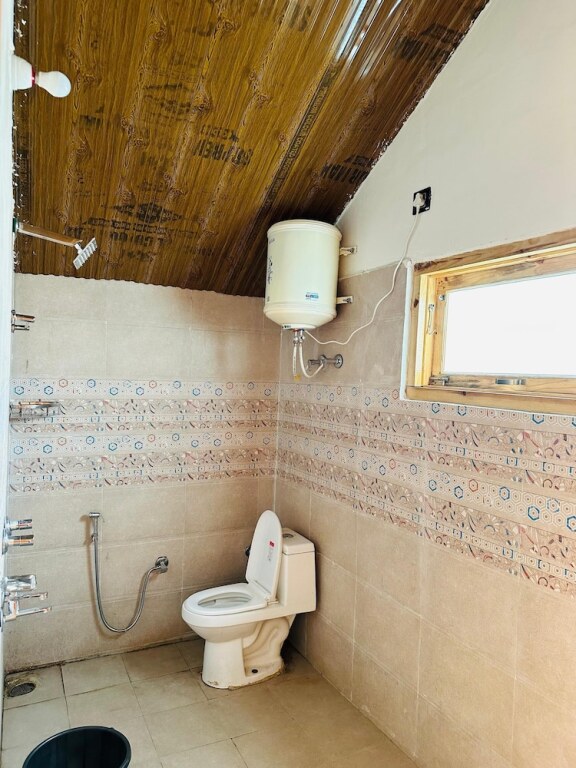 Касоль: The Aisling House