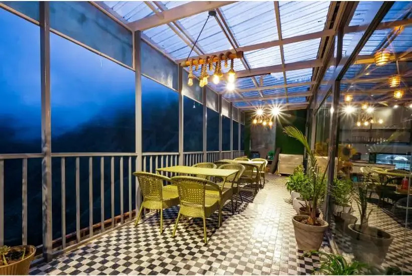Массури: Hotel Le Masrana Inn