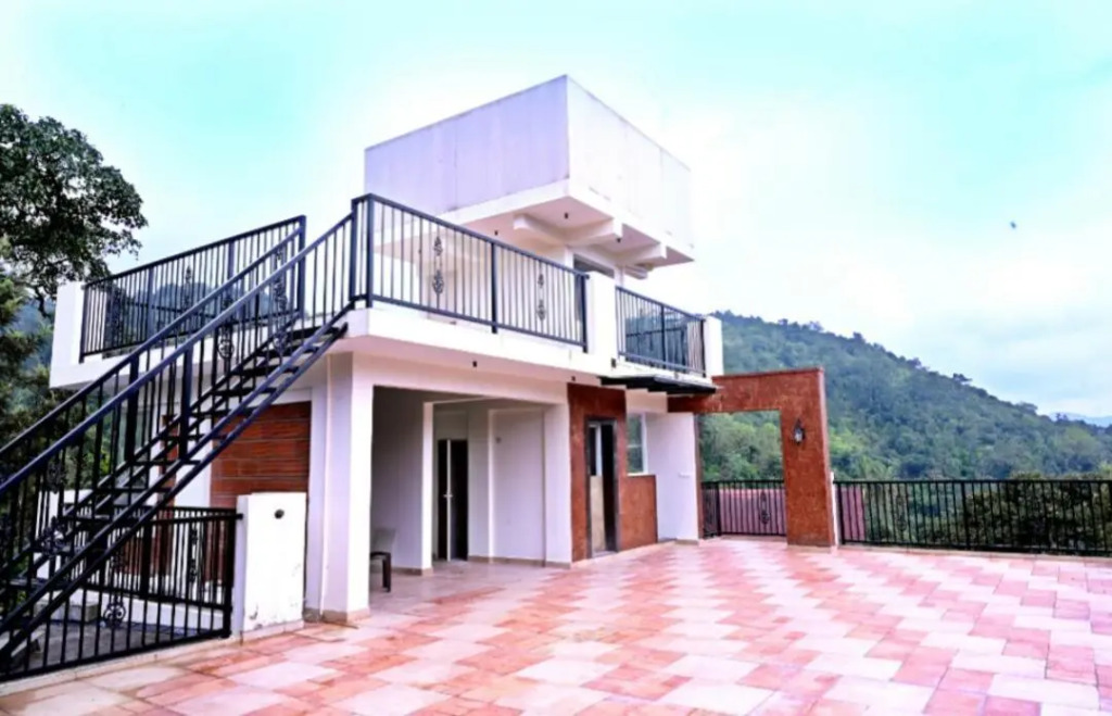 Кушалнагар: Lazo Coorg Vismaya Resort , Coorg